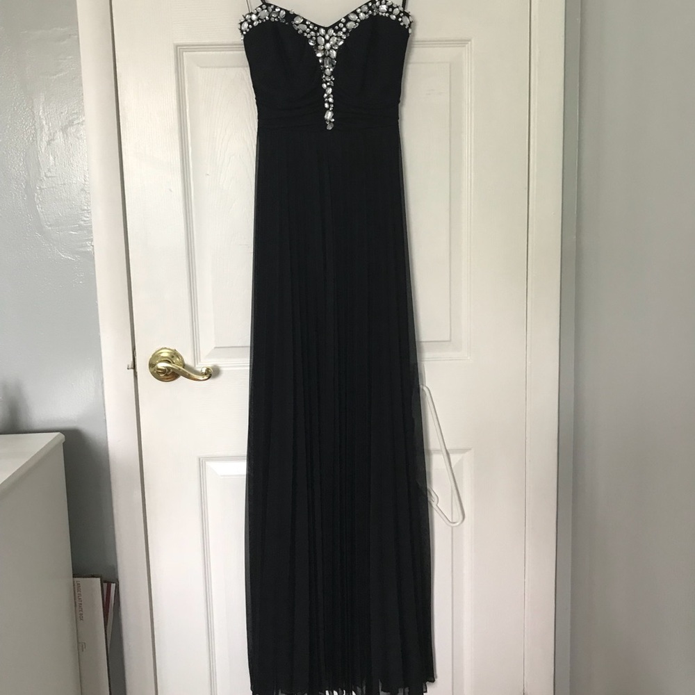 Black Prom Dress